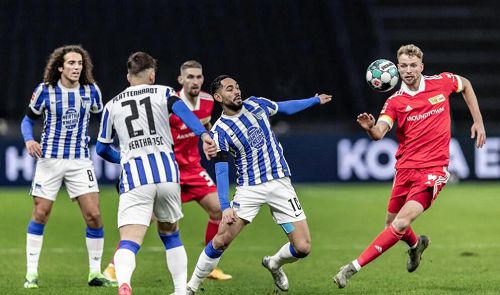  德甲焦点战：多特蒙德主场迎战奥格斯堡，强弱对话谁能笑到最后？